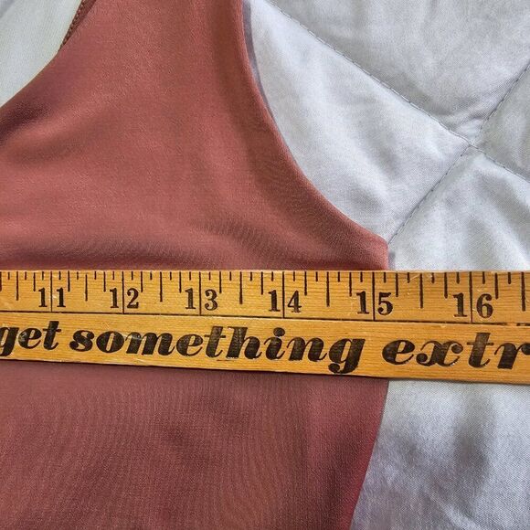 NWT EXPRESS SCOOP NECK BODY CONTOUR SCOOPNECK BODYSUIT TANK SIZE M - Picture 12 of 13